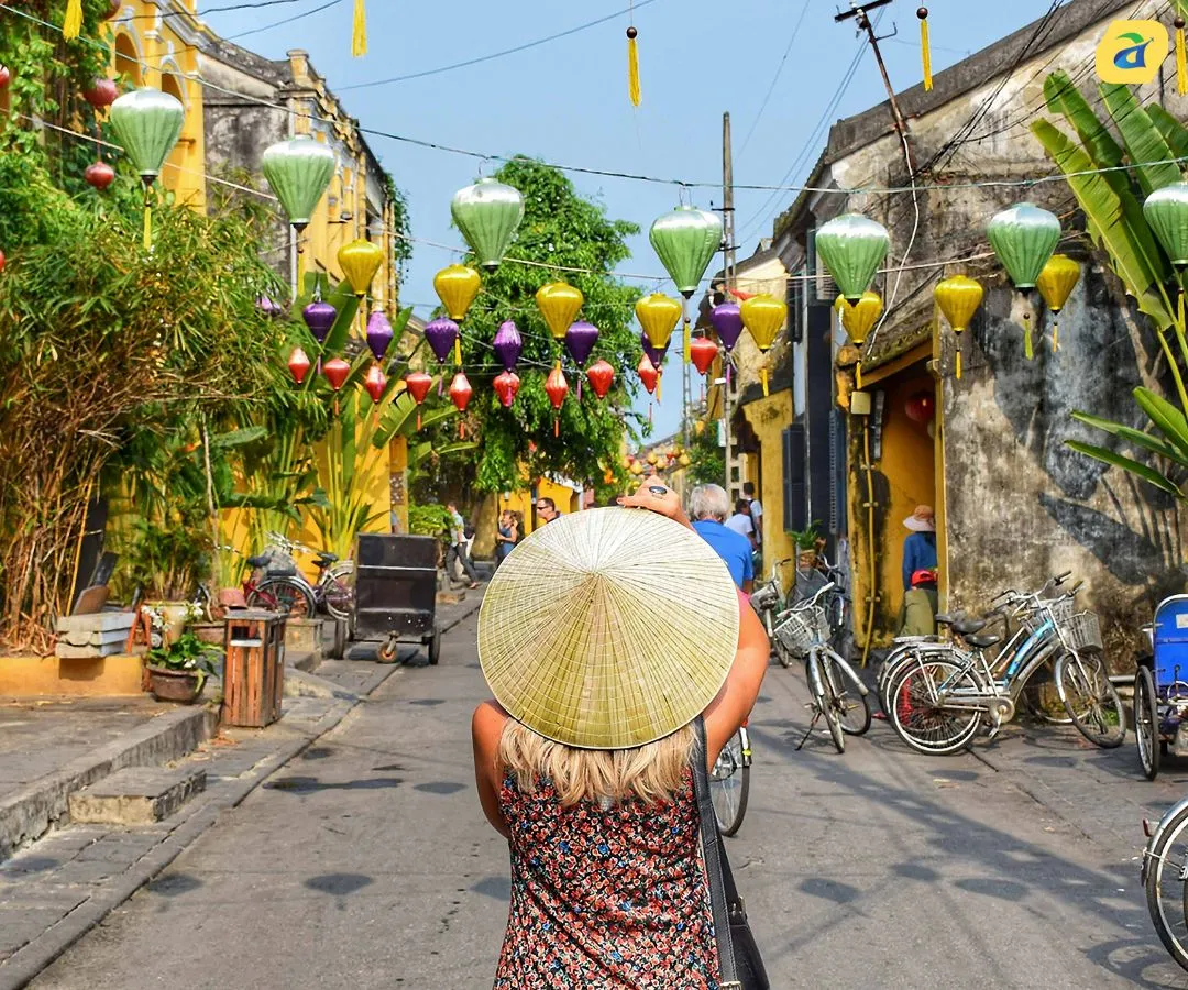 Vietnam Holiday Package